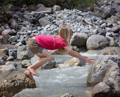 Chiropraxis Landmann bei Hamburg Wochenthema Chiropraktik bei Kindern und Arthroseprävention - gesunde Knie